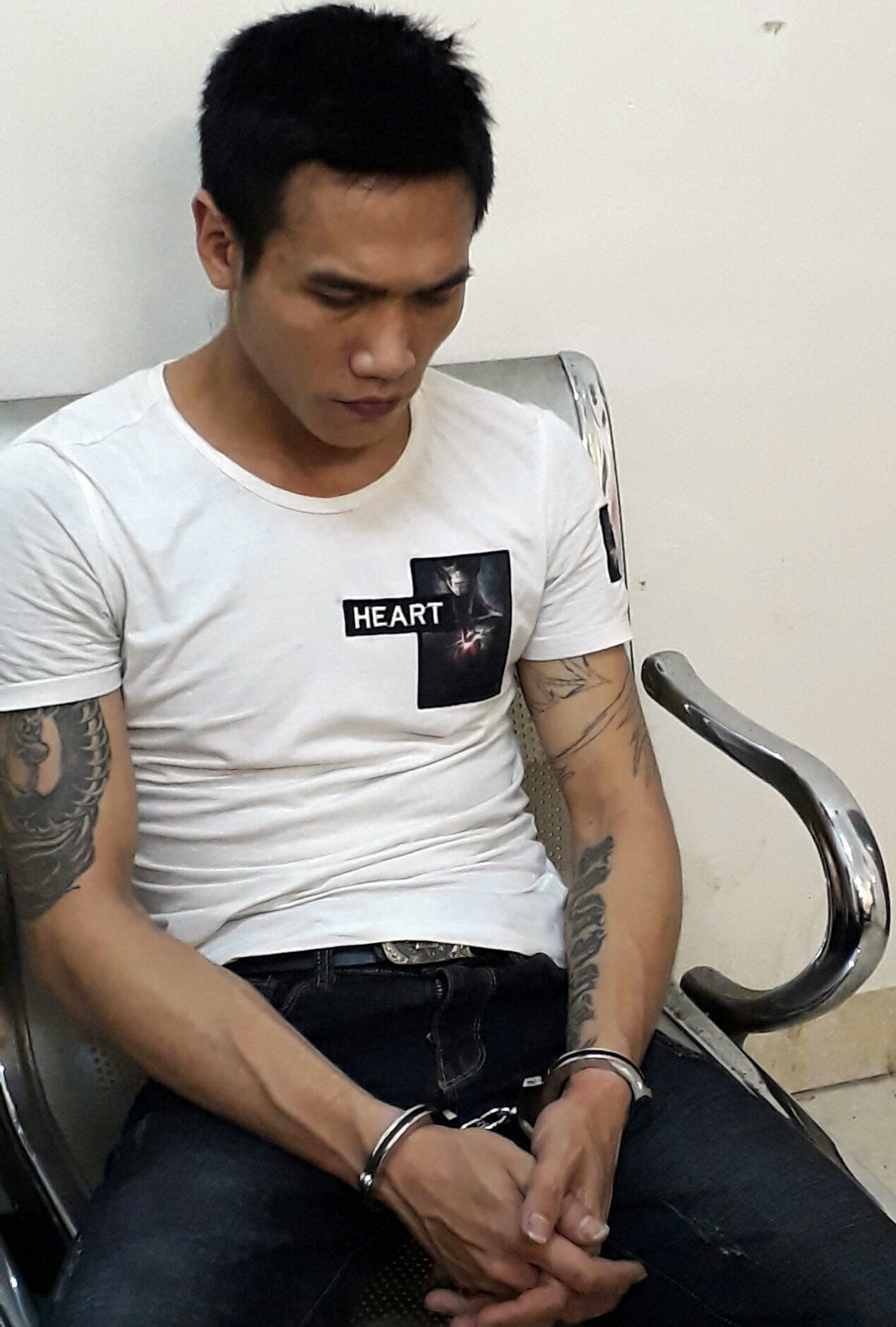 Cảnh sát cơ động đặc nhiệm bắt ma túy ảnh 1 Canh sat co dong dac nhiem bat ma tuy anh 1