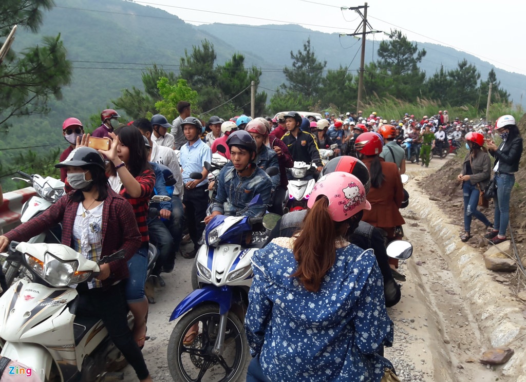 Tai nan giao thong dip 30/4 anh 1