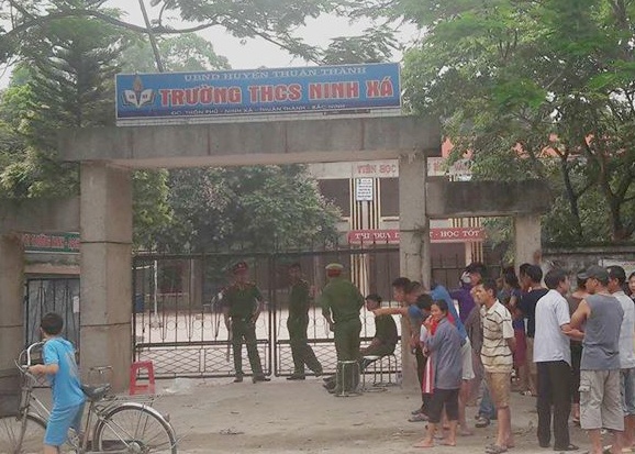 Nam bao ve chet bat thuong trong truong trung hoc hinh anh