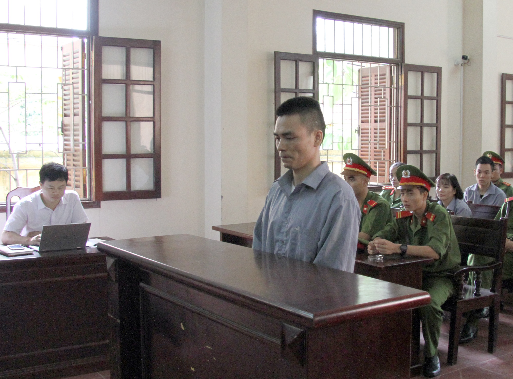 Hung thu Ly Nguyen Chung anh 1