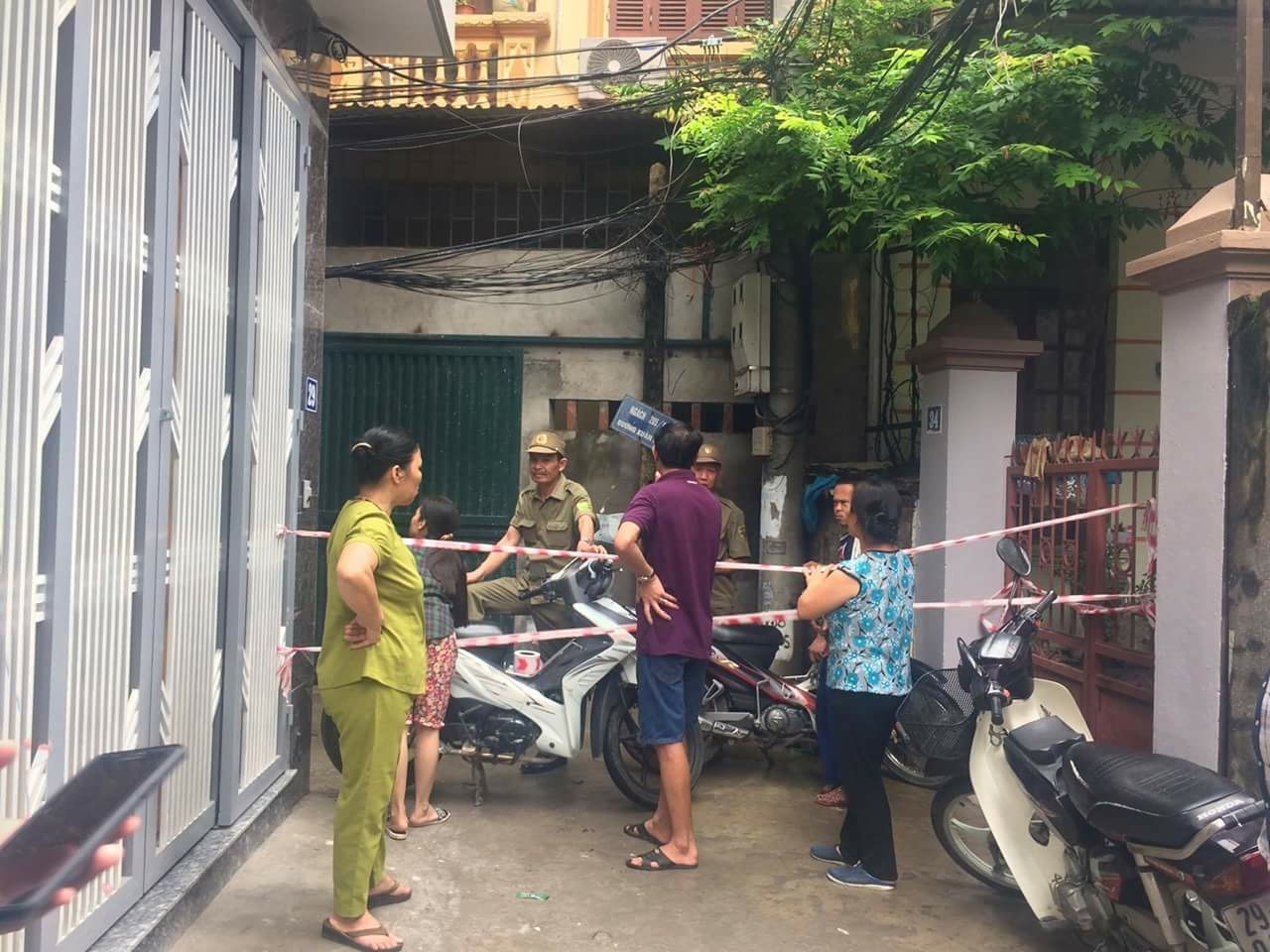 Cháy nhà 4 người tử vong ở Xuân Đỉnh ảnh 1 Chay nha 4 nguoi tu vong o Xuan Dinh anh 1