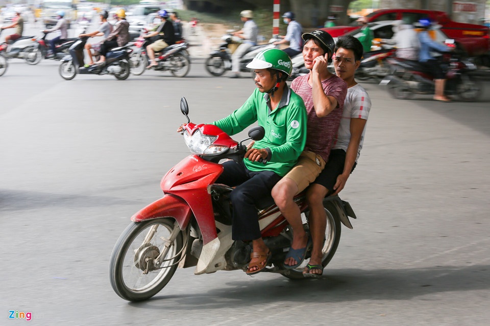 Xe Grab vi pham giao thong anh 1