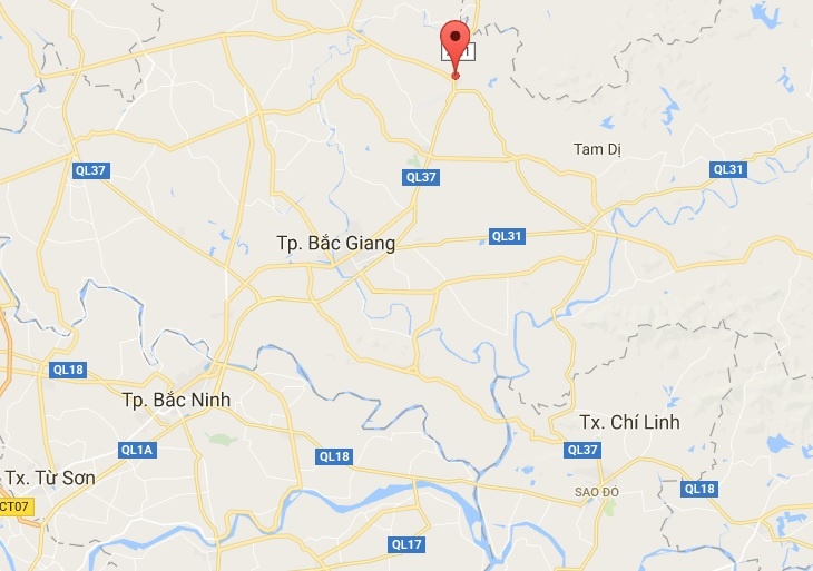 Canh sat chan xe Fortuner cho ma tuy anh 6