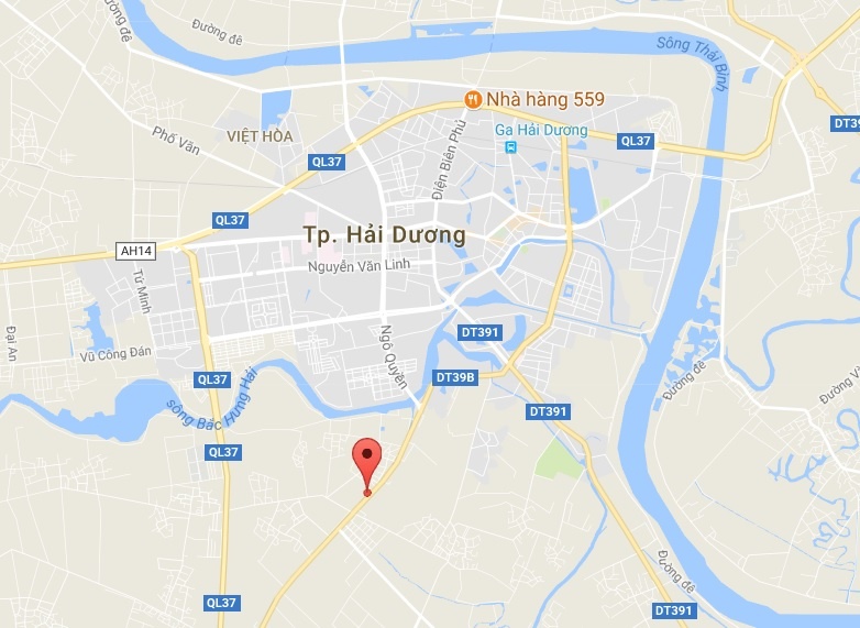 Bé trai bị bắn trúng đầu ảnh 1 Be trai bi ban trung dau anh 1