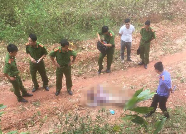 Lan cho khach cuoi cung cua nu xe om nghi bi giet tren doi hinh anh