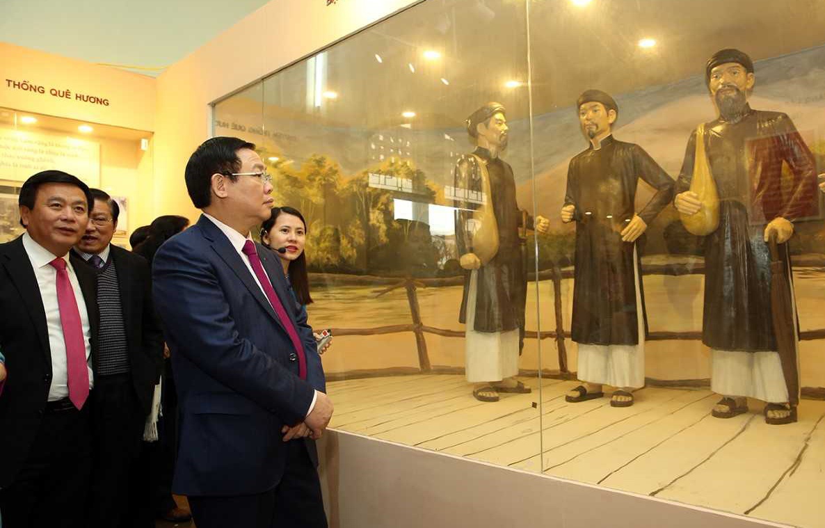 Kỷ niệm ngày sinh Phan Bội Châu ảnh 1 Ky niem ngay sinh Phan Boi Chau anh 1