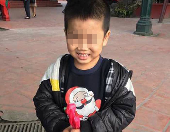 Tim nguoi than be trai bi lac 2 ngay o phu Tay Ho hinh anh