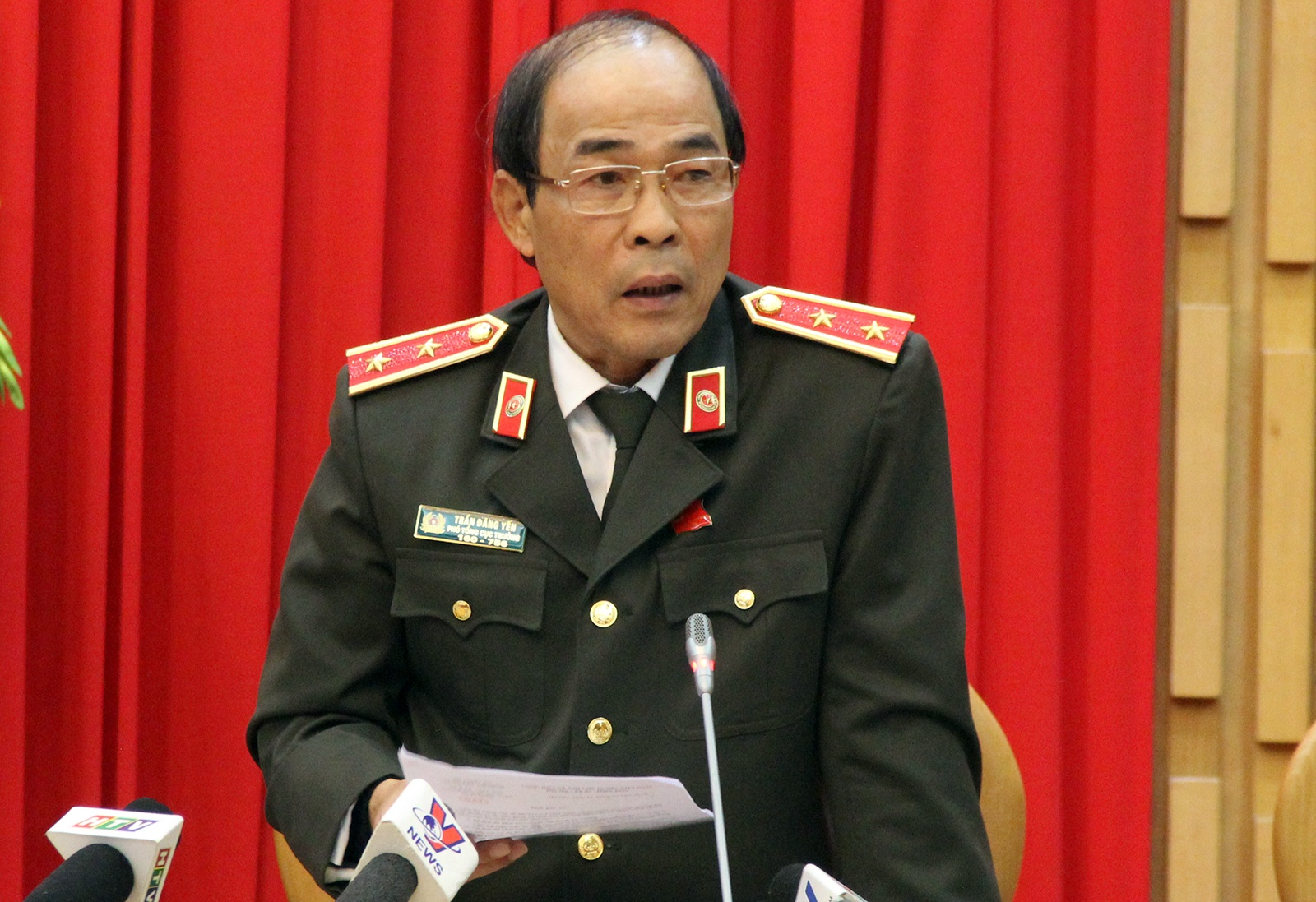 Bo Cong an dang lam ro cac van de lien quan den Vu 'nhom' hinh anh