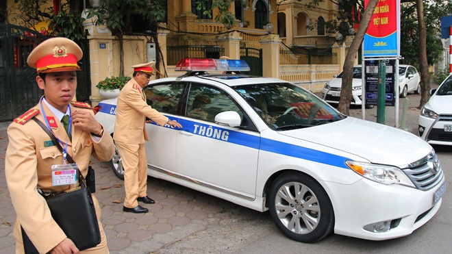 CSGT dẫn đoàn U23 ảnh 1 CSGT dan doan U23 anh 1