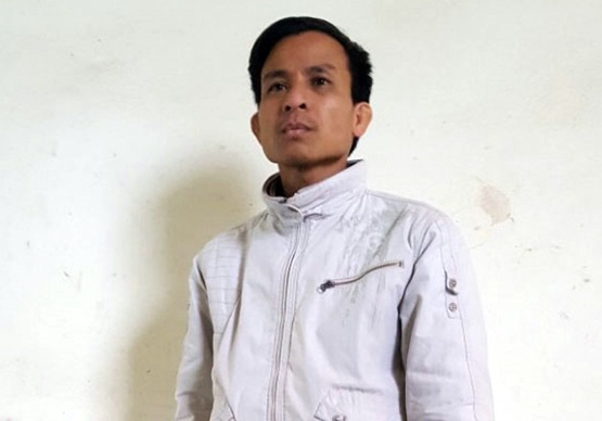 Bat nghi pham dot nha muu sat 3 nguoi hinh anh