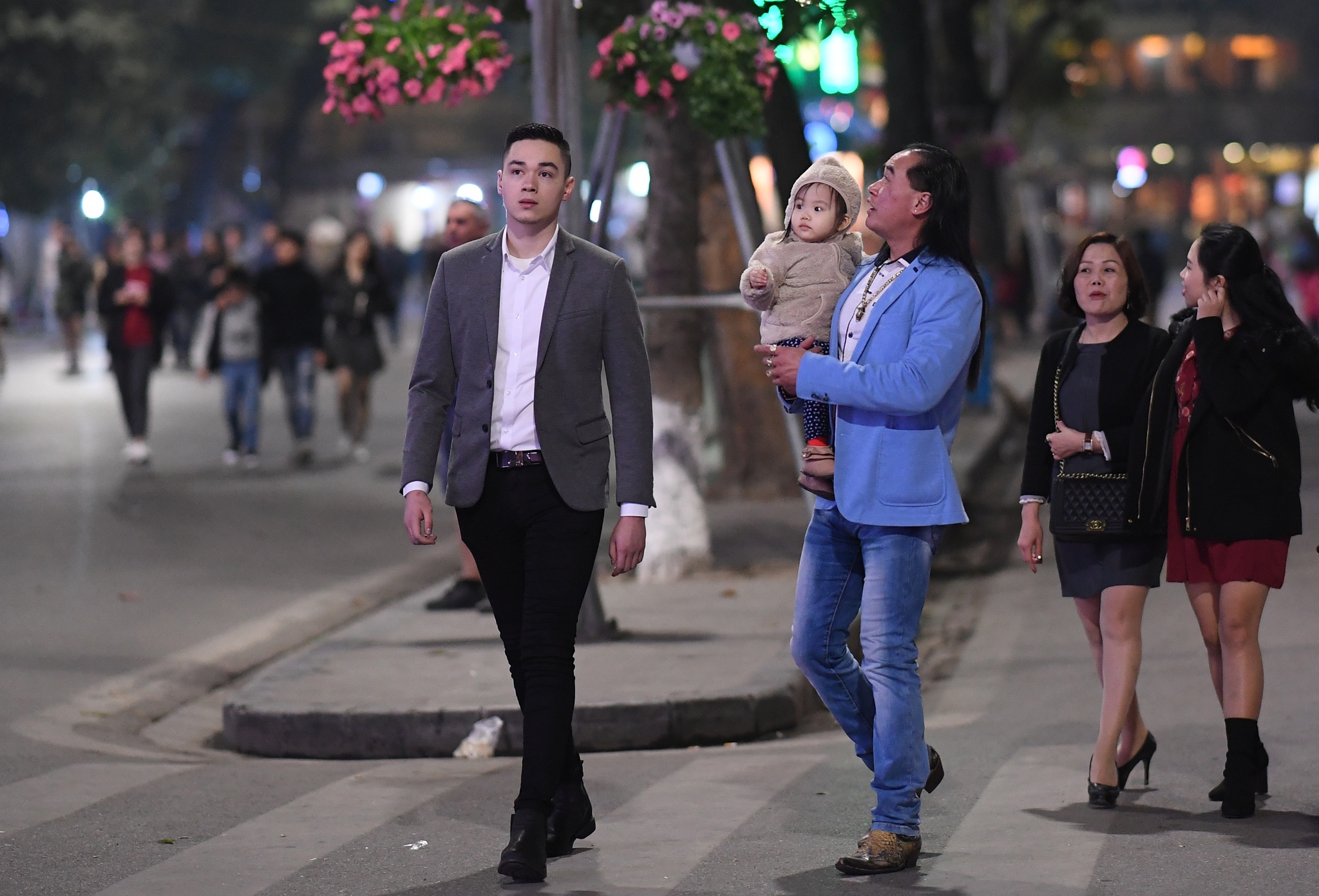 Khong khi giao thua Ha Noi Sai Gon anh 2