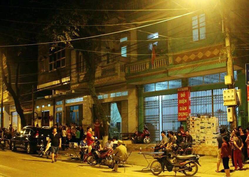 Nu bac si tu vong, chong nguy kich tai nha rieng hinh anh