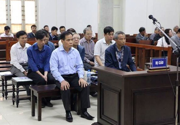 Xét xử vụ vỡ ống cấp nước sông Đà ảnh 1 Xet xu vu vo ong cap nuoc song Da anh 1