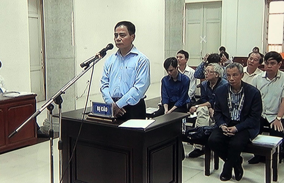 Xet xu vu vo ong cap nuoc song Da anh 1