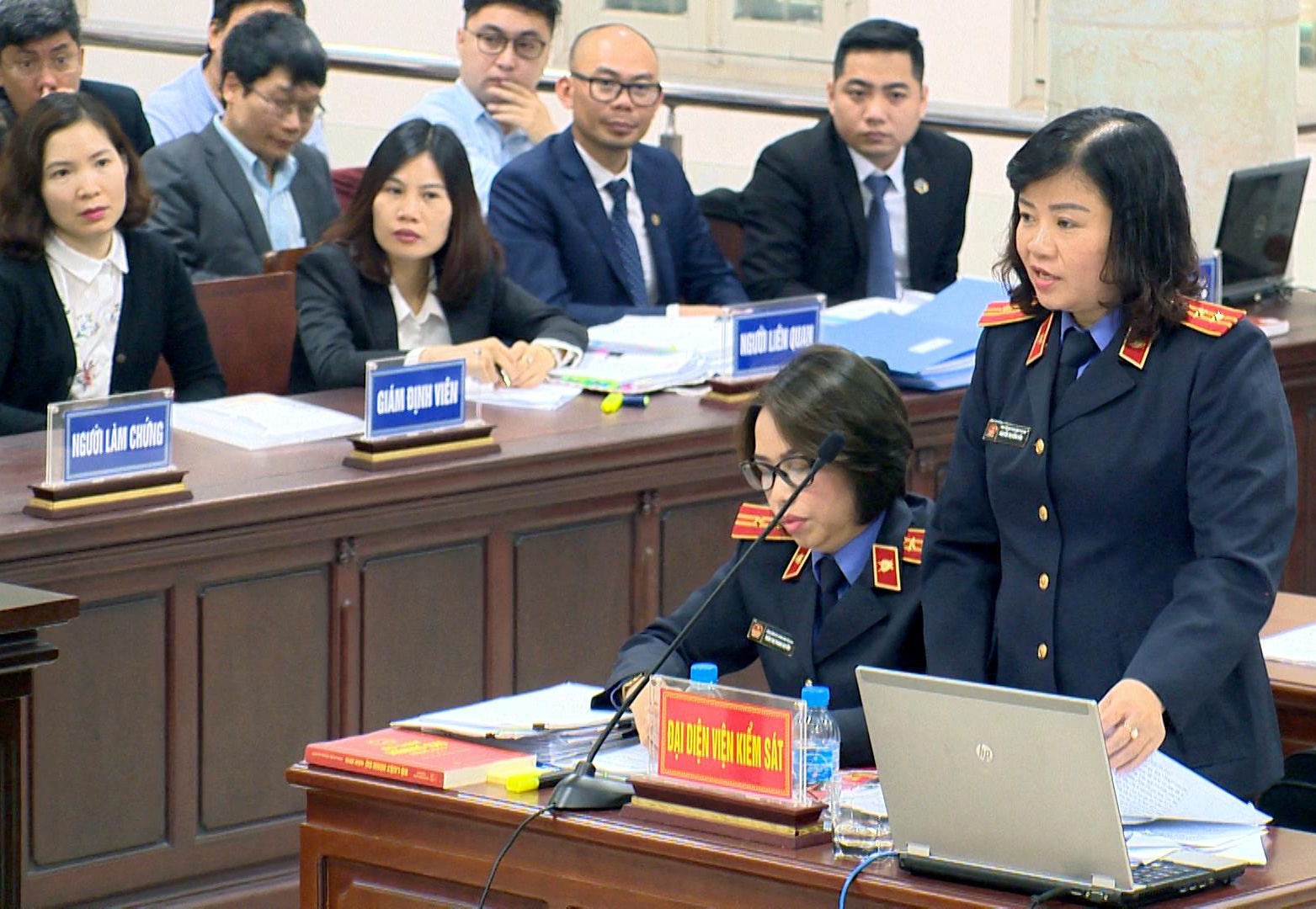 Vi sao Ngan hang Nha nuoc mua Oceanbank gia 0 dong? hinh anh