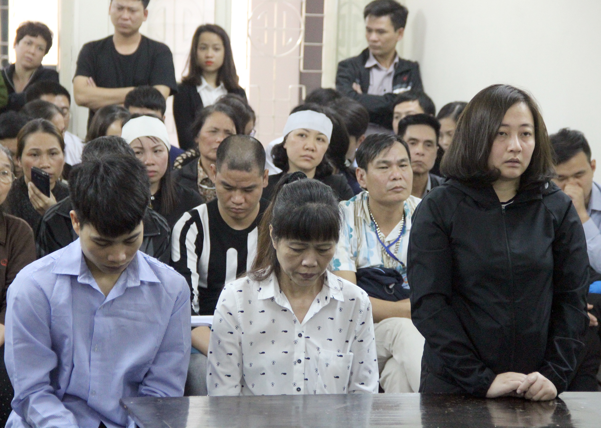 Xu vu chay quan karaoke 13 nguoi chet anh 1