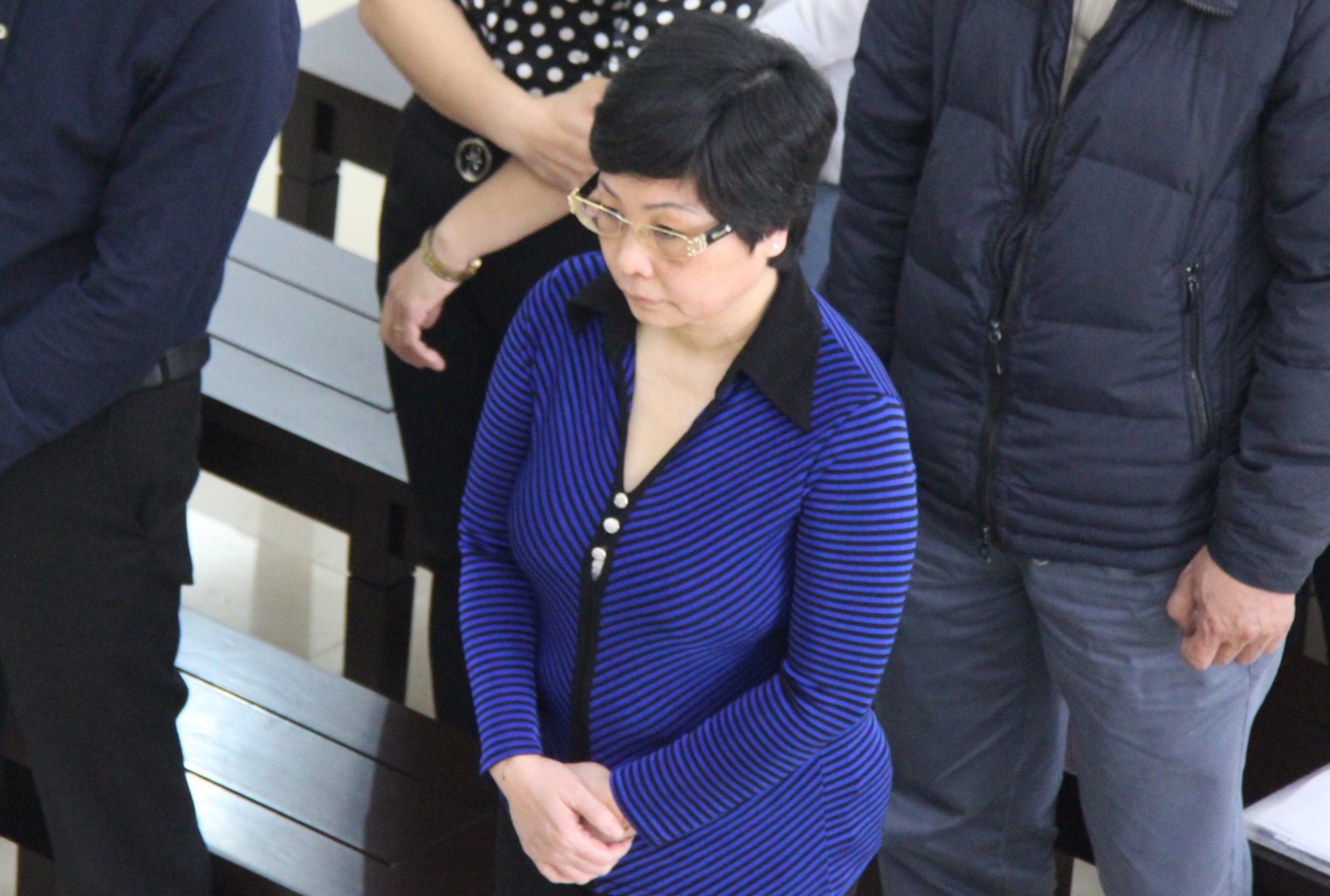 Y an chung than voi cuu dai bieu Quoc hoi Chau Thi Thu Nga hinh anh