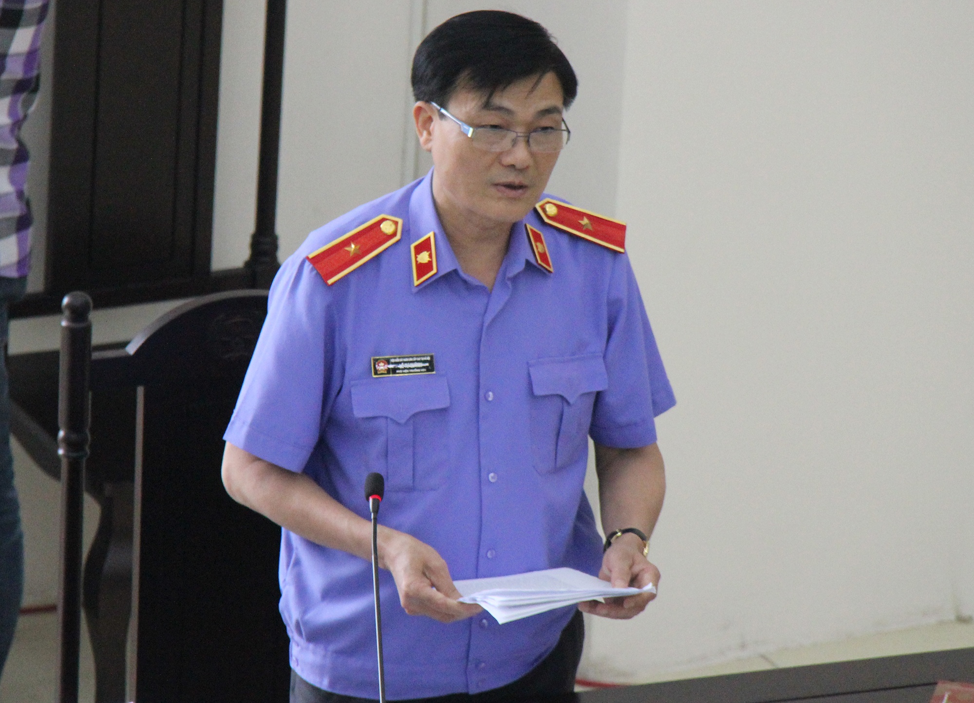 VKS doi dap gi ve khang cao cua Ha Van Tham, Nguyen Xuan Son? hinh anh