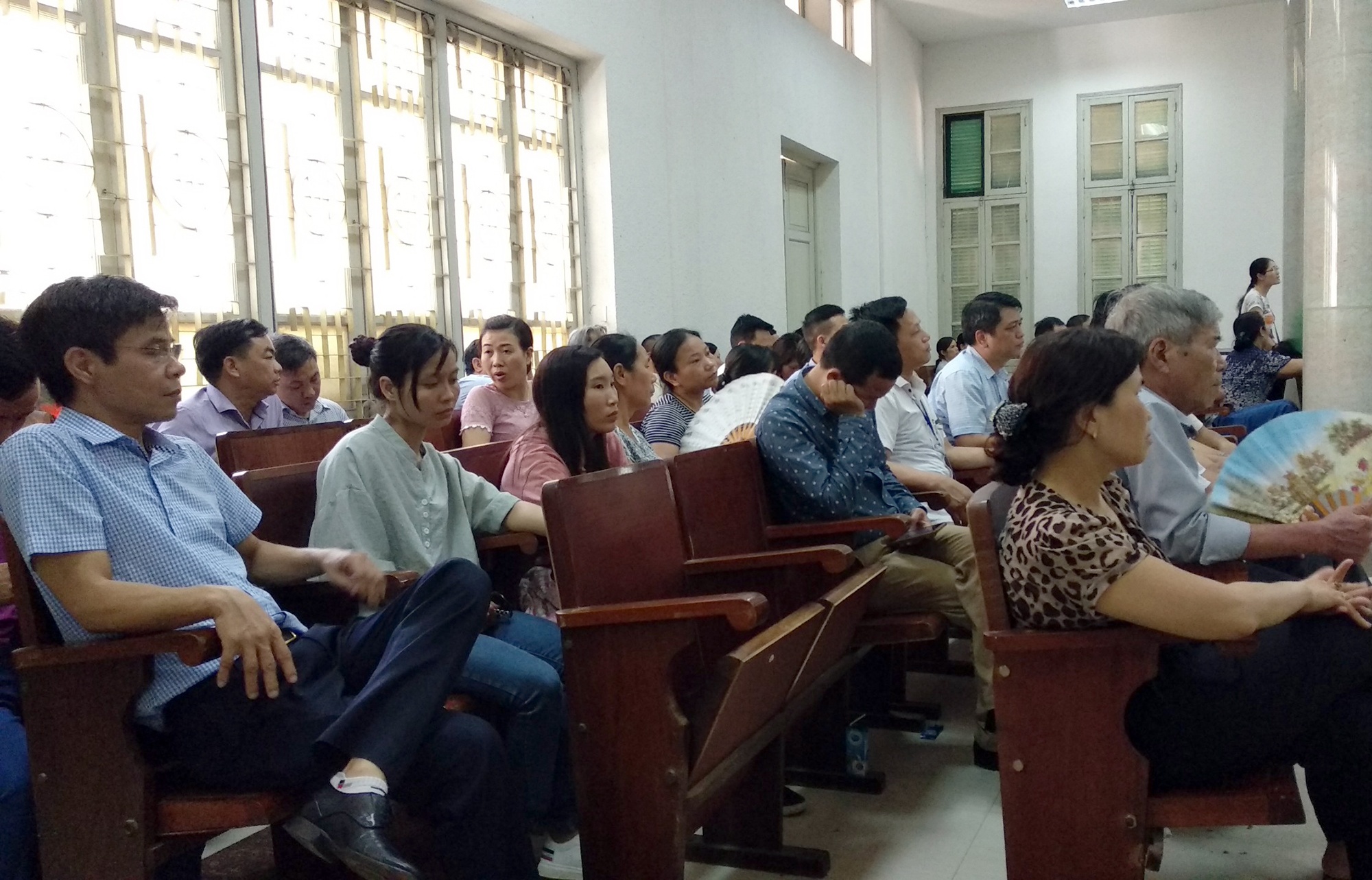 Cựu Phó giám đốc Sở tham ô ảnh 3 Cuu Pho giam doc So tham o anh 3