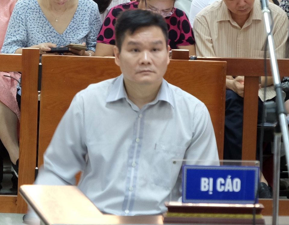 Tien si day 'hoc lam giau' lua gan 500 ty dong linh an chung than hinh anh