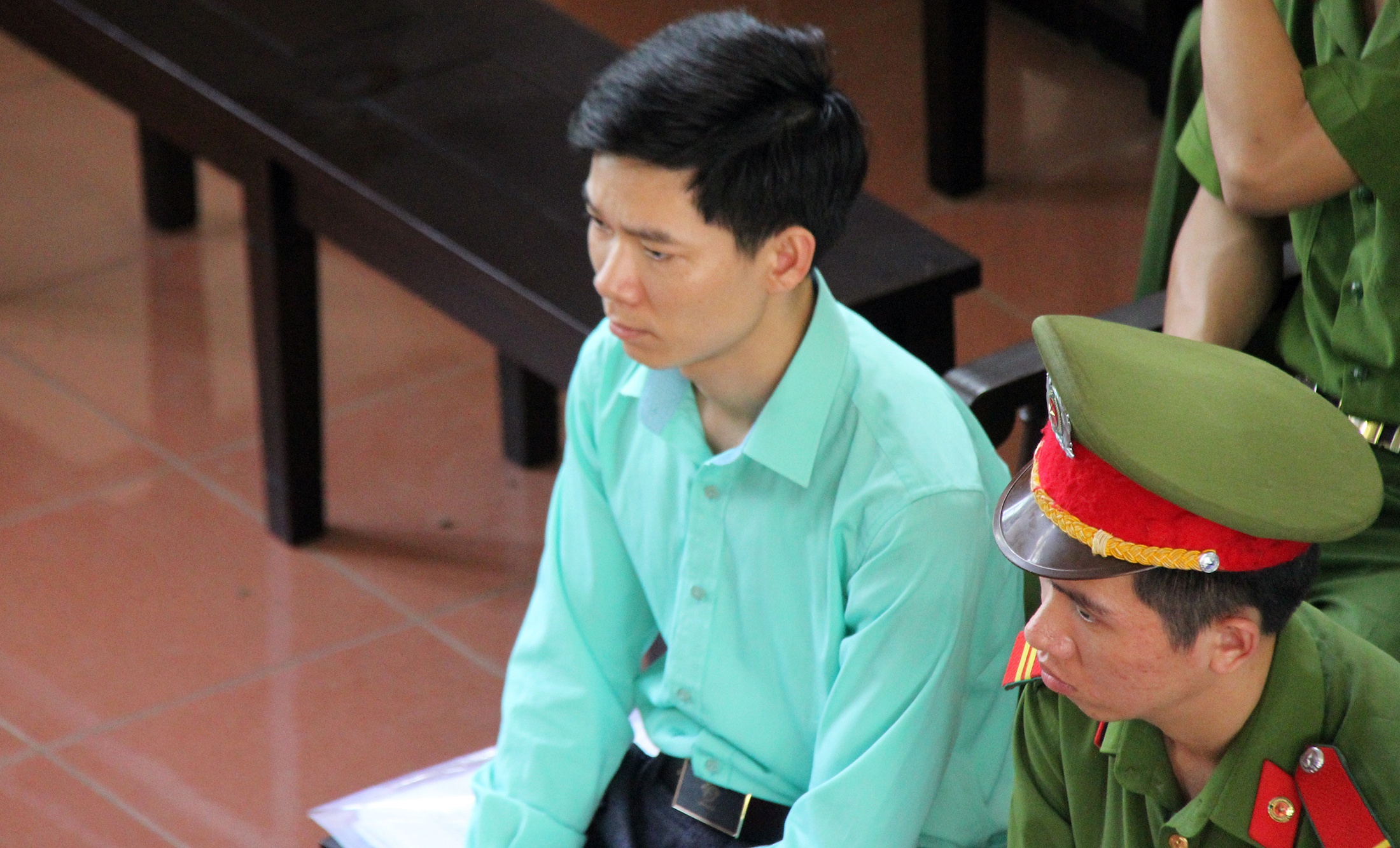 Xet xu Hoang Cong Luong anh 4