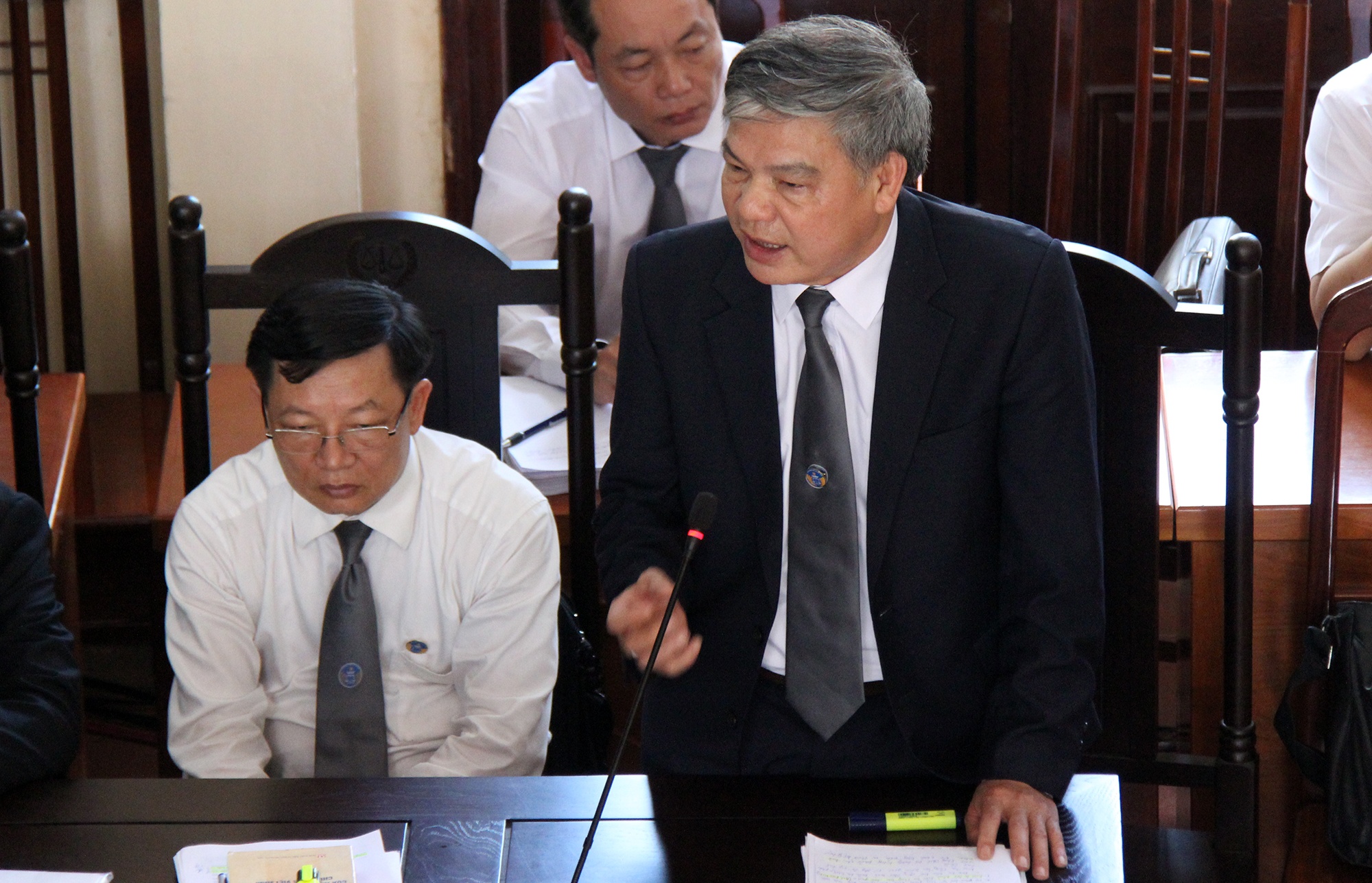 Xet xu Hoang Cong Luong anh 1