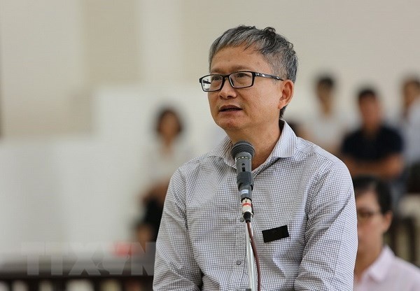VKS de nghi giam nhe muc an voi Dinh Manh Thang hinh anh