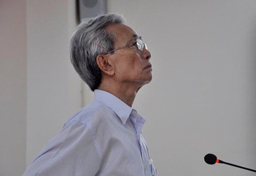 Chanh toa Toi cao noi gi ve tuyen an treo voi Nguyen Khac Thuy? hinh anh