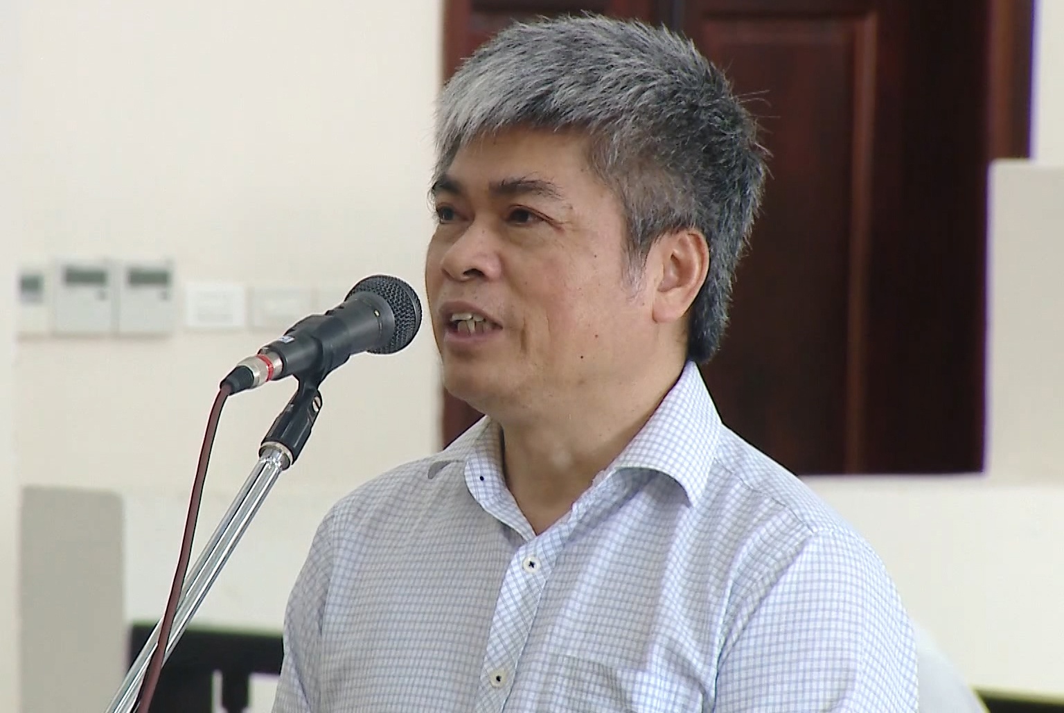 Ninh Van Quynh nhan 'lot tay' 180 ty tu Nguyen Xuan Son? hinh anh