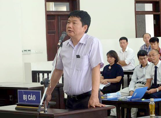 Ong Dinh La Thang de nghi duoc tuyen vo toi hinh anh