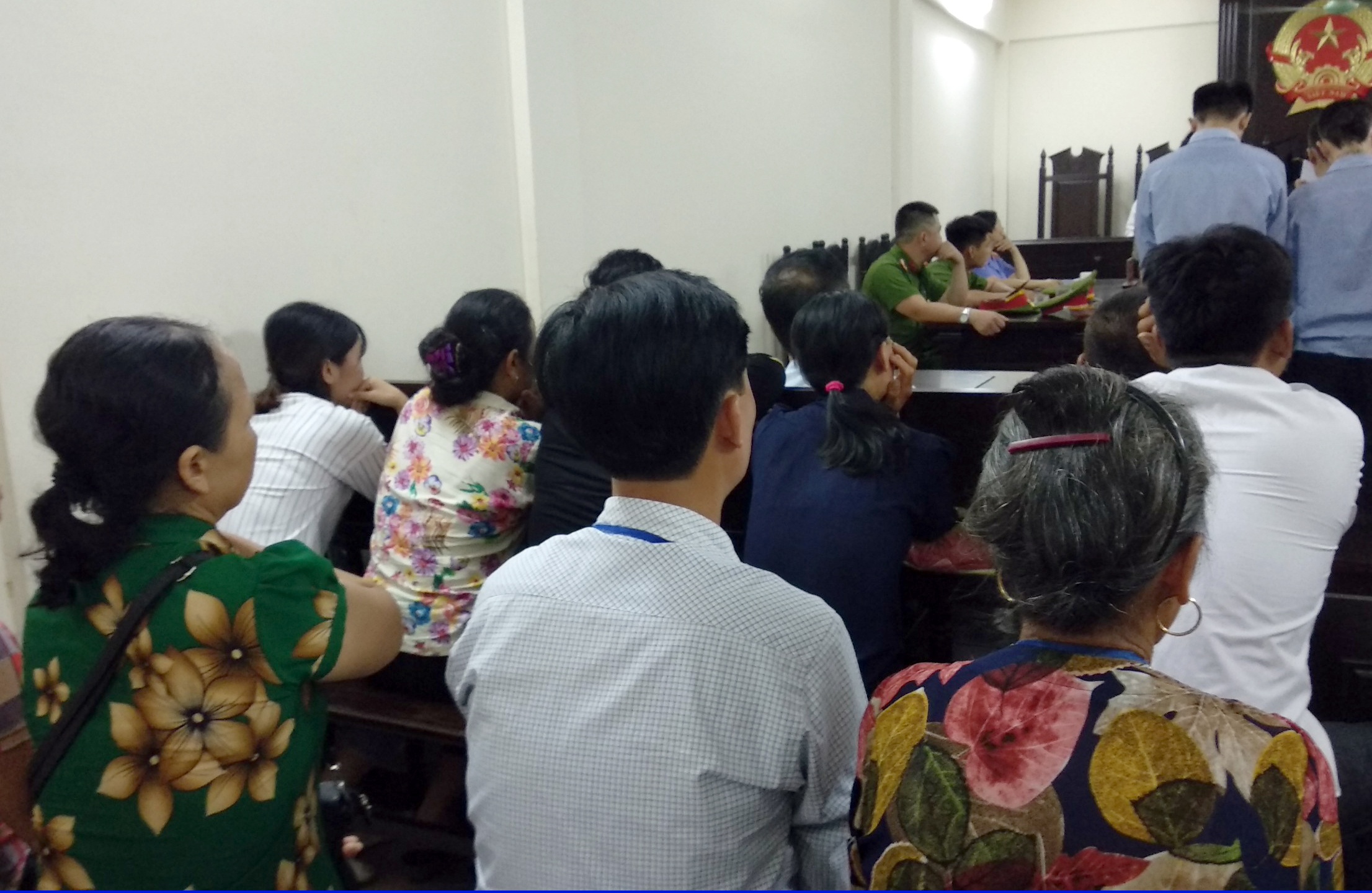 Băng nhóm lừa đảo mua trả góp ảnh 3 Bang nhom lua dao mua tra gop anh 3