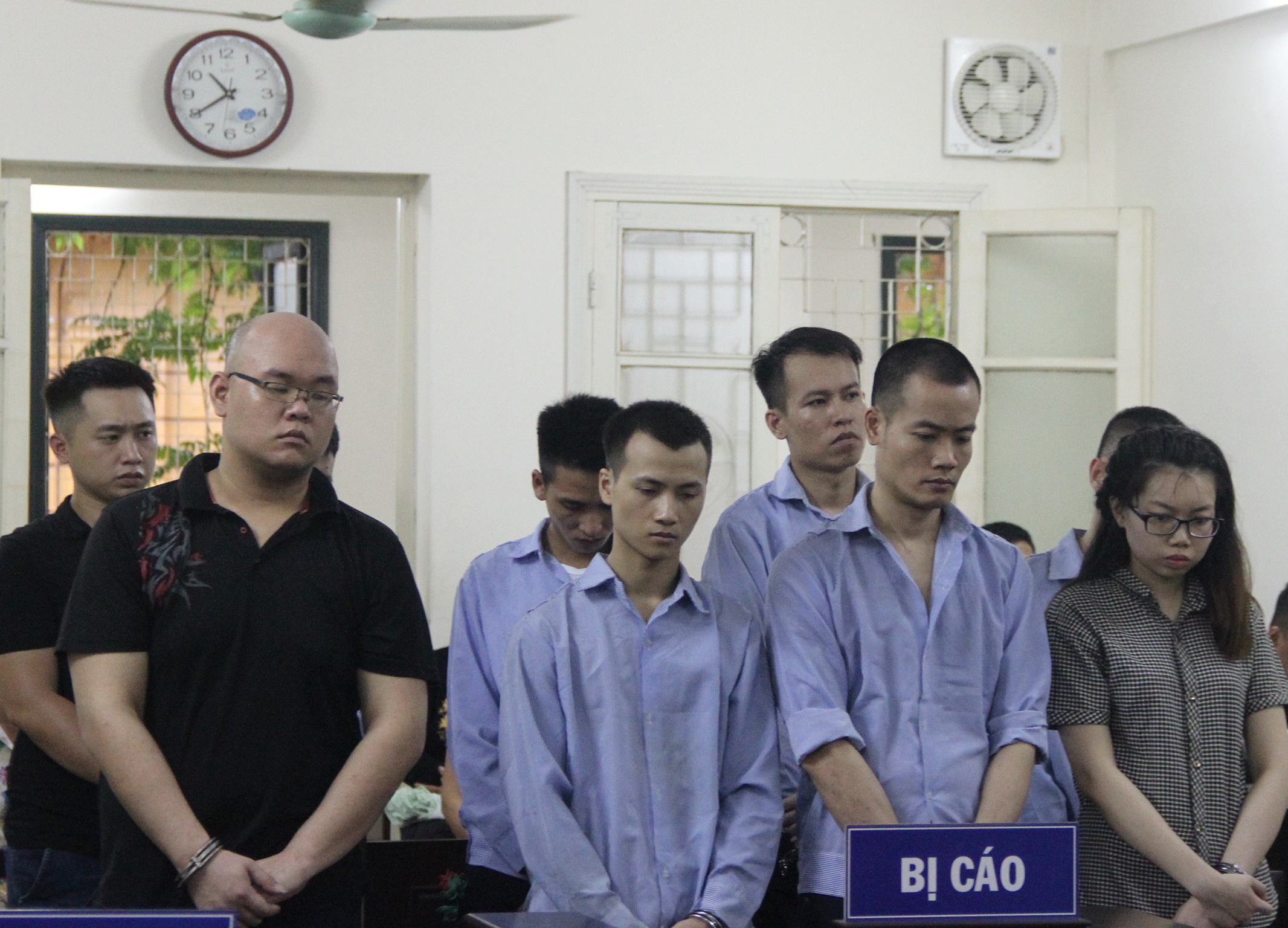 Bang nhom lua dao mua tra gop anh 1