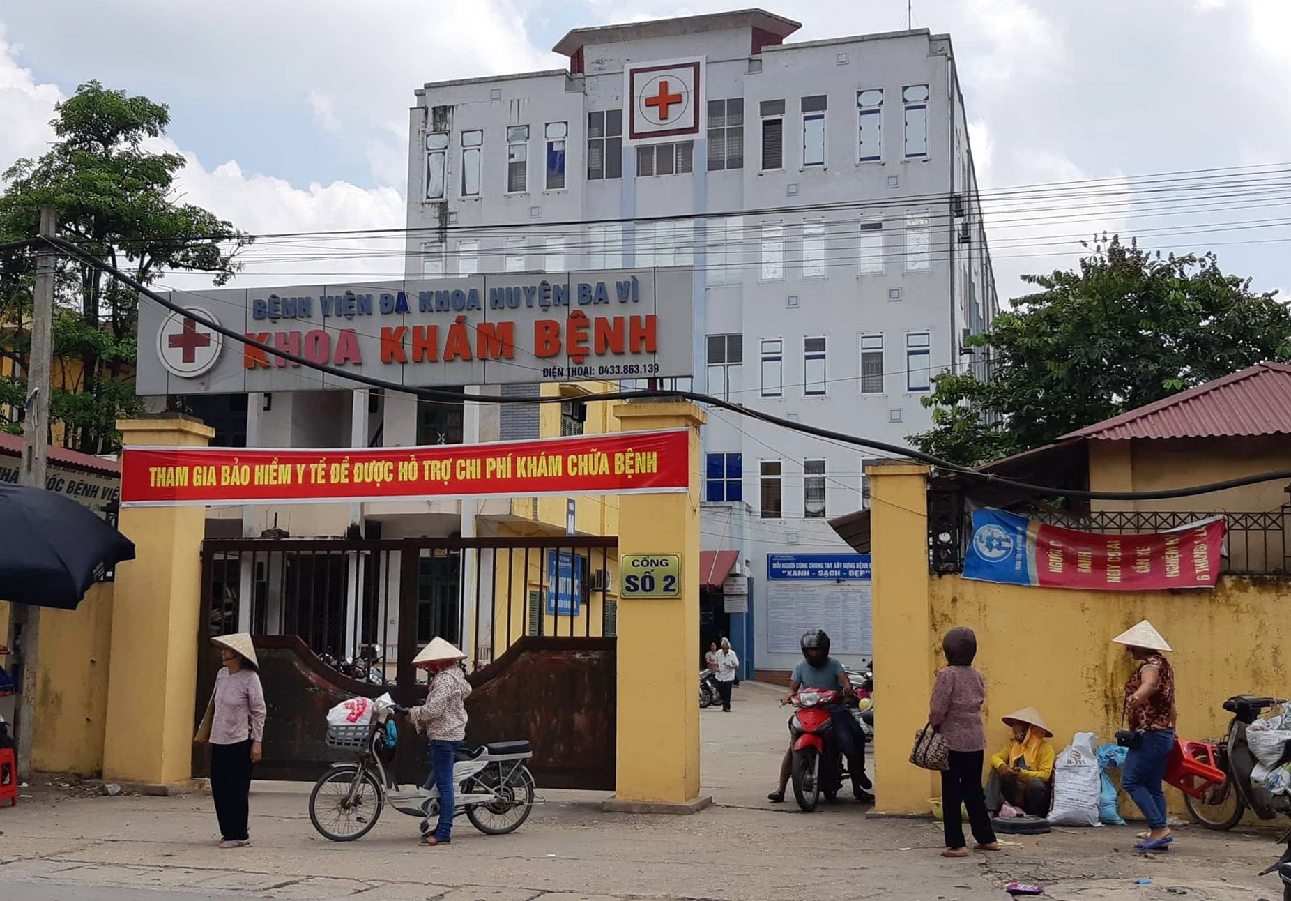Trao nhầm con ở bệnh viện Ba Vì ảnh 2 Trao nham con o benh vien Ba Vi anh 2