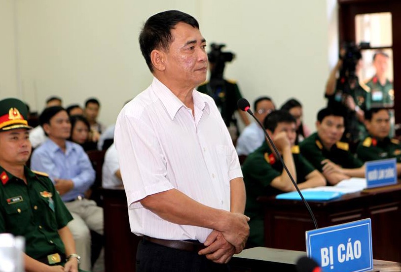 Vi sao 2 cuu dai ta quan doi phai hau toa voi Ut 'troc'? hinh anh