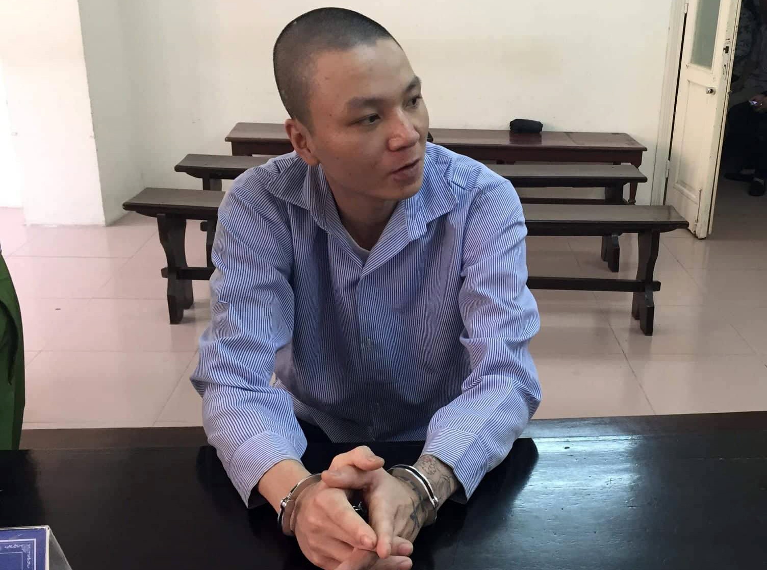 Tu hinh bi cao 25 tuoi hiep dam roi sat hai ba lao hinh anh