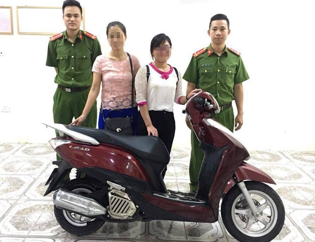 Lừa bạn gái lấy xe SH ảnh 2 Lua ban gai lay xe SH anh 2