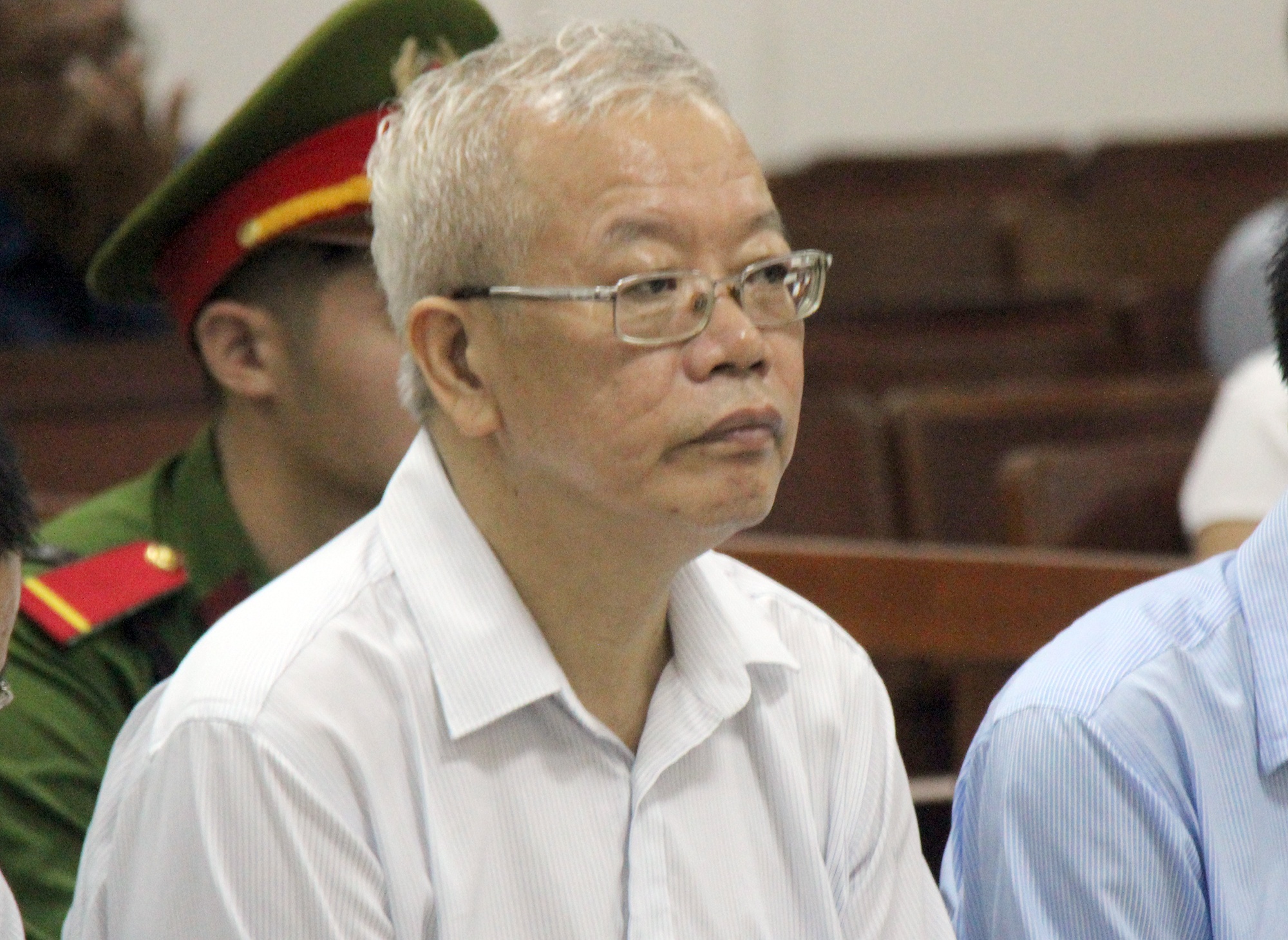 Cuu Chu tich PVTEX: 'Toi khong co y thuc nhan hoi lo' hinh anh