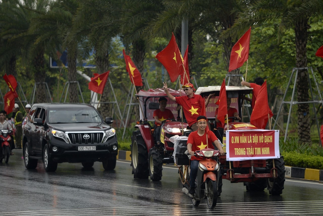 Co dong vien don olympic Viet Nam anh 10