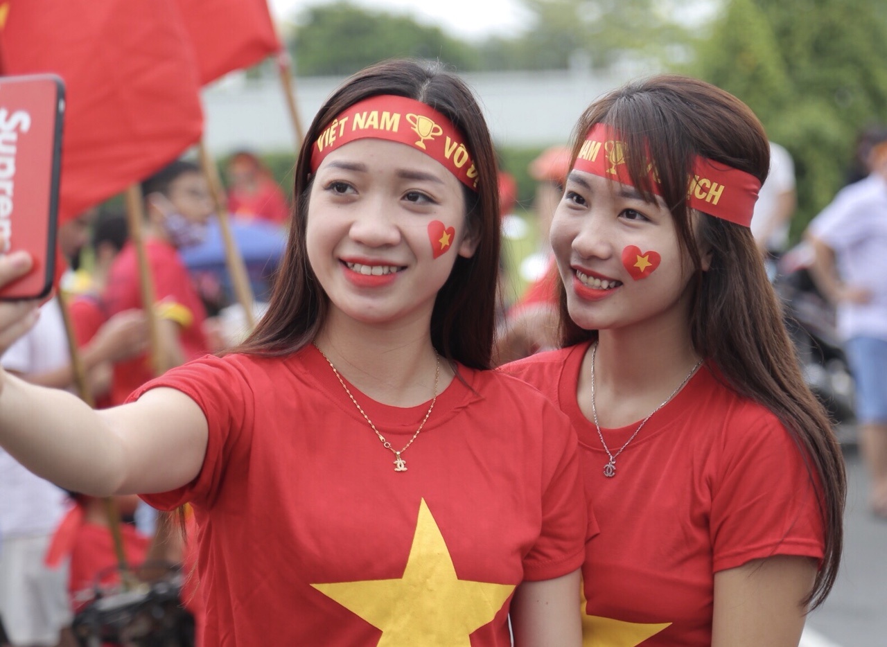 Doi tuyen Olympic Viet Nam ve nuoc anh 3