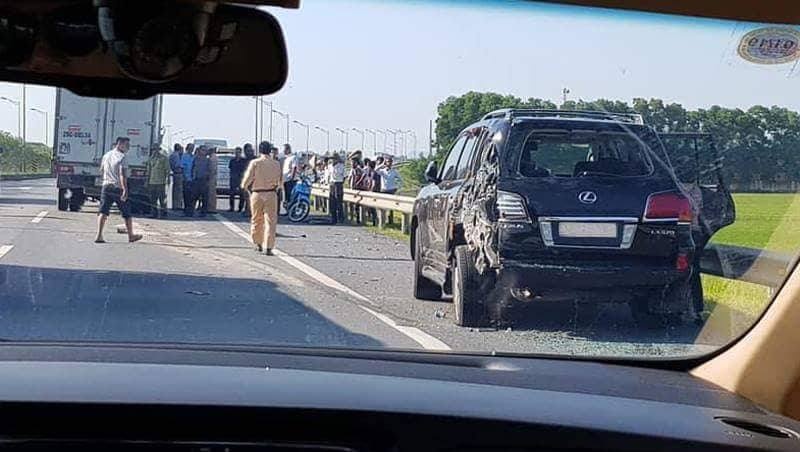 CSGT dung xe tren cao toc anh 1