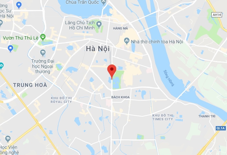 Bé trai bị trói gốc cây ảnh 2 Be trai bi troi goc cay anh 2