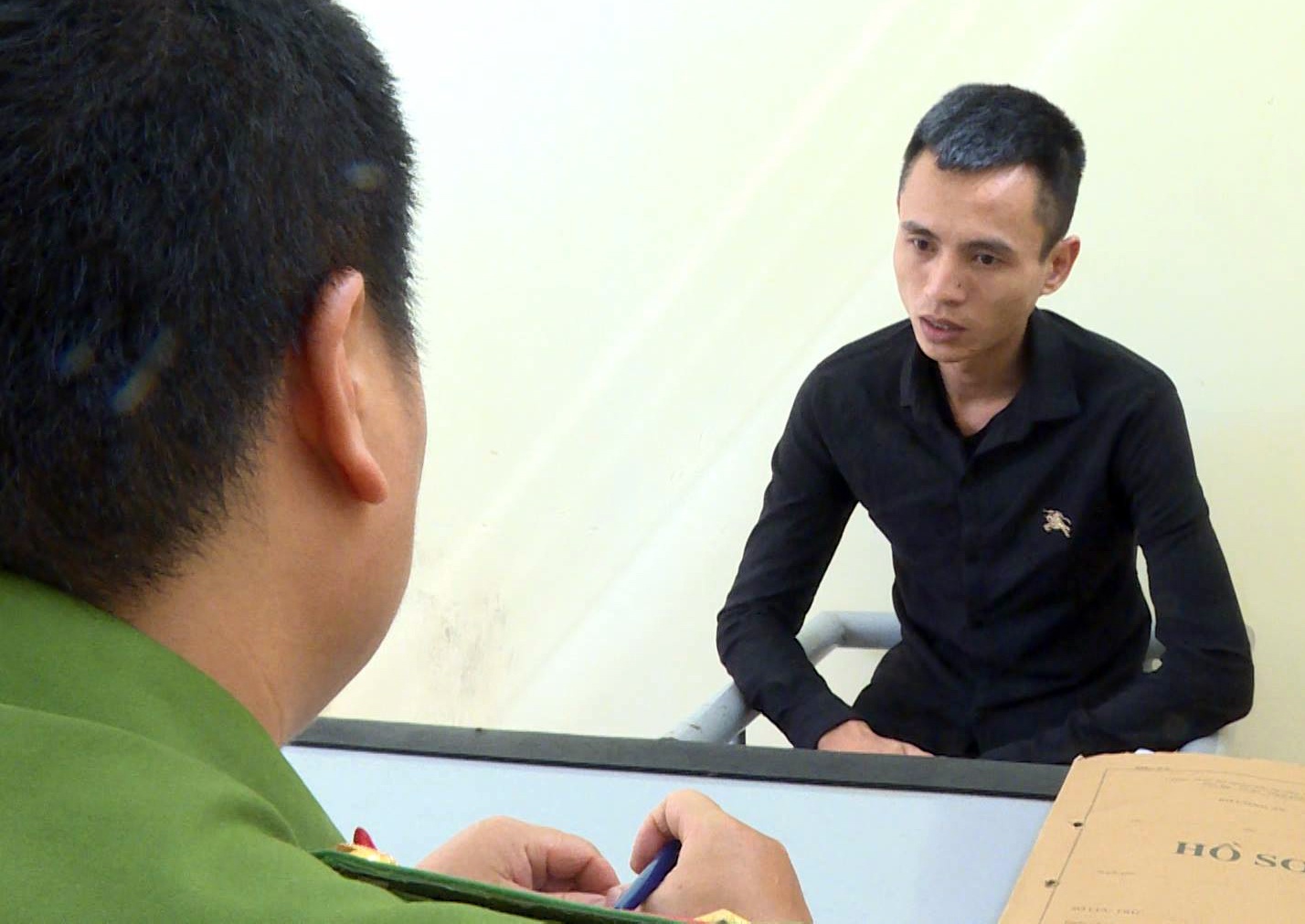 Cướp tiệm vàng Sơn La ảnh 2 Cuop tiem vang Son La anh 2