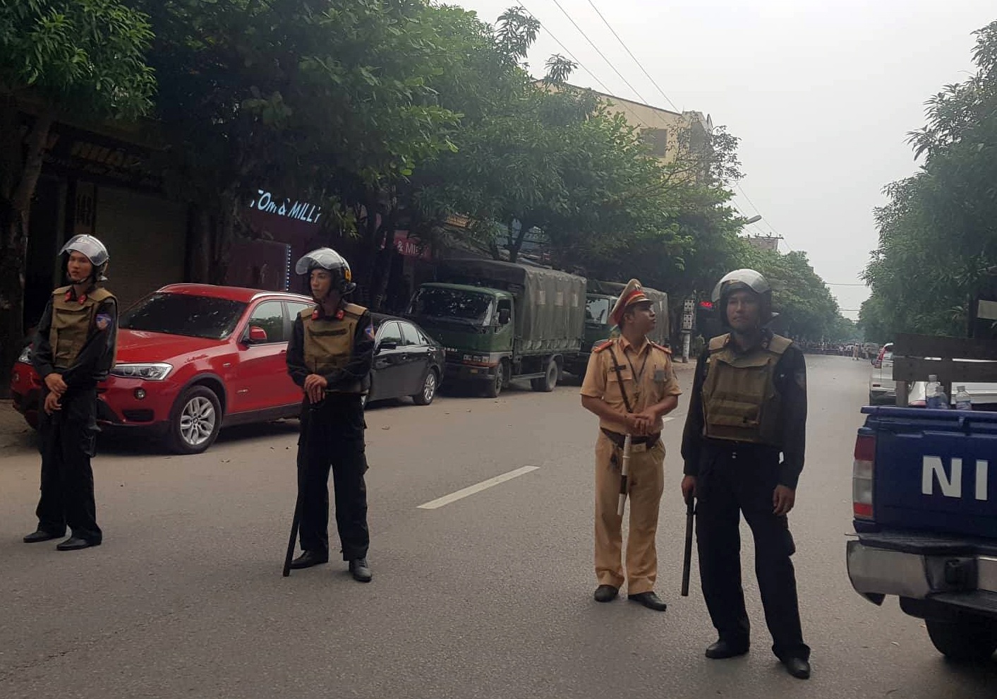 Hien truong vu tram canh sat vu trang bao vay ke tinh nghi o TP Vinh hinh anh