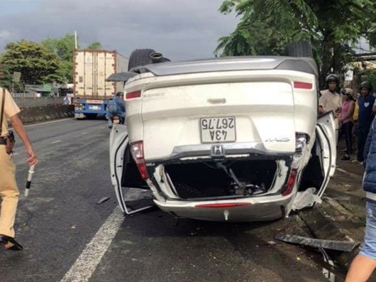 Pho giam doc So TNMT Da Nang lai oto tong xe tai khien vo tu vong hinh anh