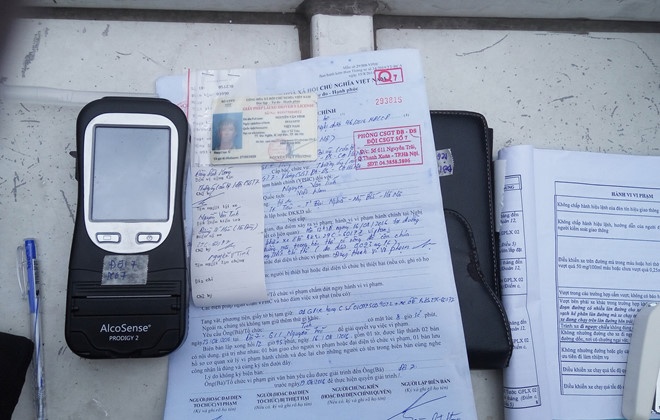 Tài xế vi phạm nồng độ cồn ảnh 5 Tai xe vi pham nong do con anh 5