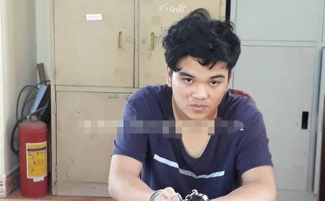 Bat nghi pham 17 tuoi dot nhap, sat hai nu chu nha hinh anh