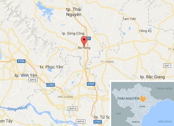 Xe đầu kéo đâm Innova đi lùi cao tốc ảnh 3 Xe dau keo dam Innova di lui cao toc anh 3