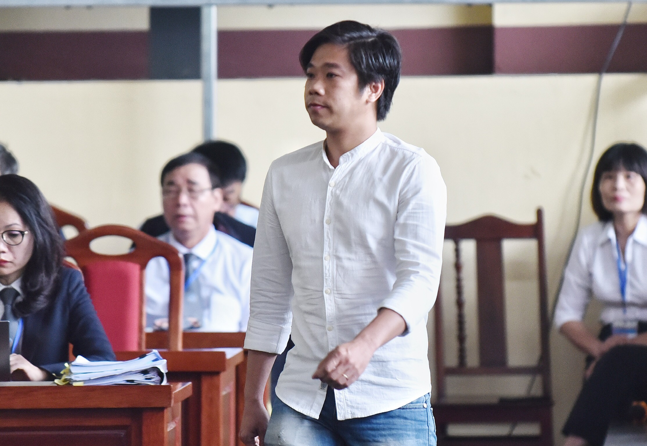 Xét xử Phan Văn Vĩnh, Nguyễn Thanh Hóa ảnh 1 Xet xu Phan Van Vinh, Nguyen Thanh Hoa anh 1