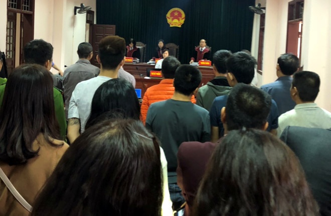 Tai xe oto tong chet 4 nguoi o Thai Nguyen bi tang gap doi hinh phat hinh anh