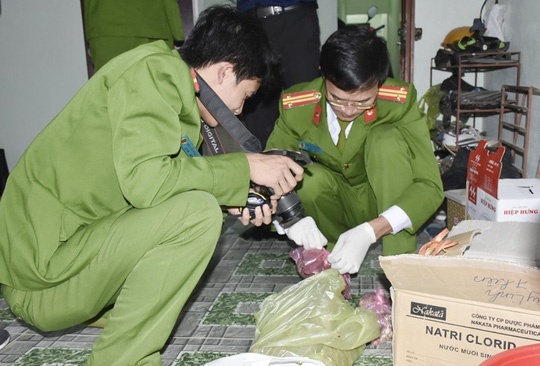 Nu trung nien danh chet con trai roi xoa vet hien truong hinh anh
